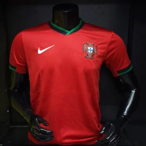 ¡Liquidación! Camiseta Portugal Roja – Réplica Tradicional con Detalles Verdes